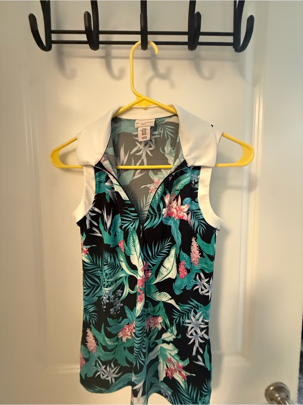 Tommy Bahama Black Tropical Floral Sleeveless Polo - Picture 2 of 3